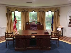 In-game: The President's desk in a surprisingly accurate replica of the Oval Office.