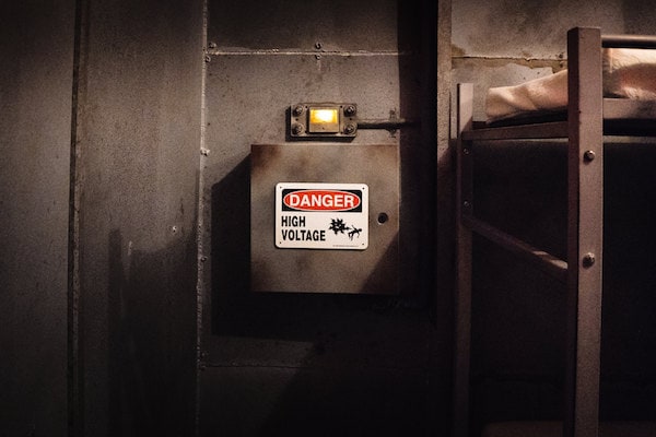 In-game: closeup of a high voltage electrical box.