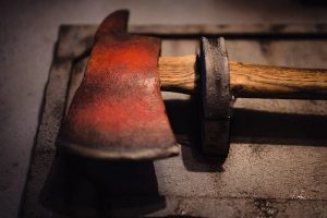 In-game: closeup of a axe-head.