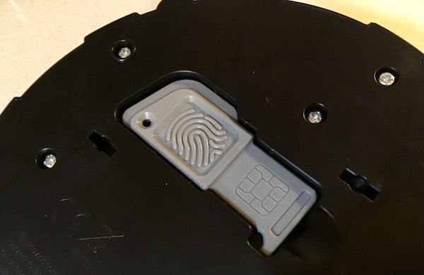 Closeup of the USB key in its slot.