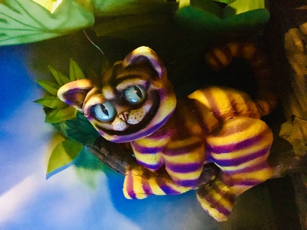 Escaparium – Alice and the Mad Hatter’s Mad Hat’s Hat [Review]