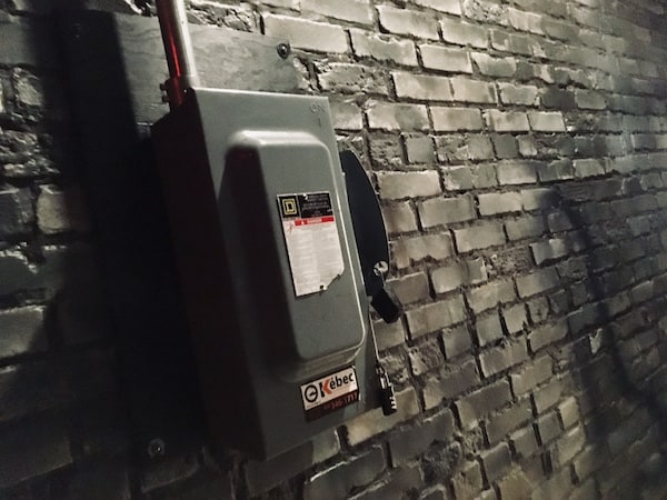 In-game: an electrical box in a back-alley.