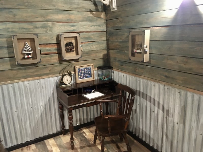 In-game: A captain's desk on his boat.