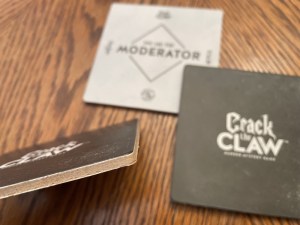 Side view of thick card stock.