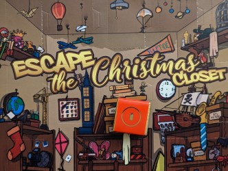Isolvu – Escape the Christmas Closet [Review]