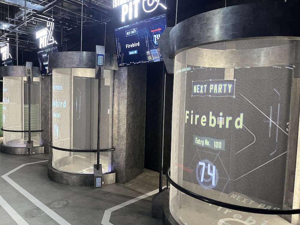 Game load area, provides instructions on large, semi circular screens.