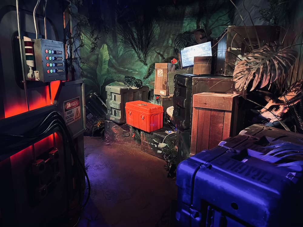 60 to Escape Schaumburg – Jurassic Outpost [Review]