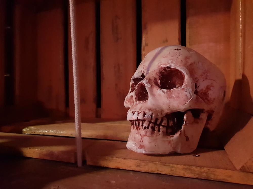 Escaping Belgium – Erzsébet [Review]