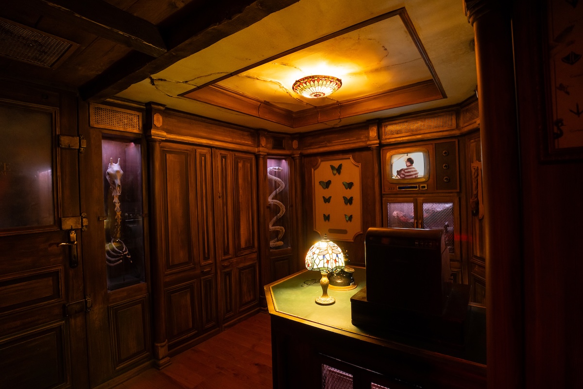 Deep Inside – The Taxidermist [Review]