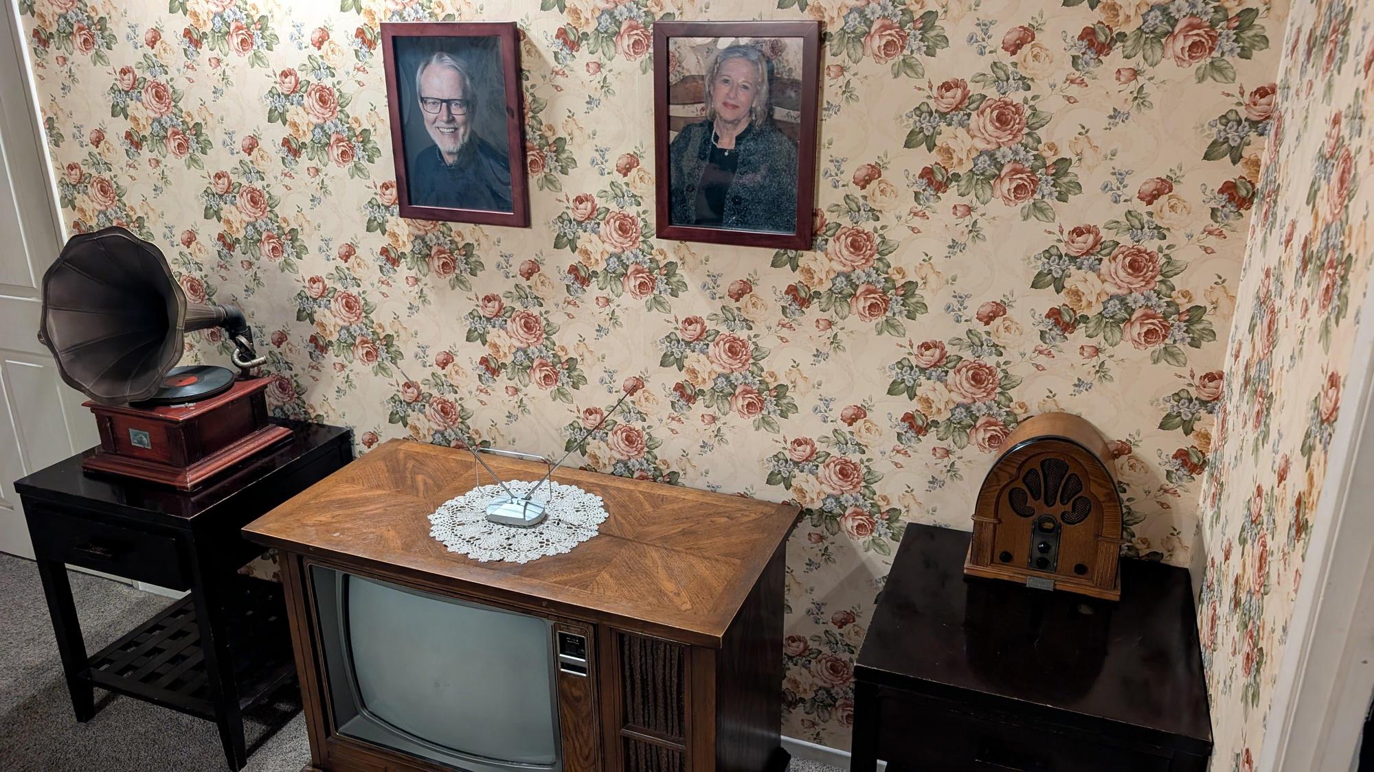 Trapped! Escape Room – Grandma’s Surprise [Review]
